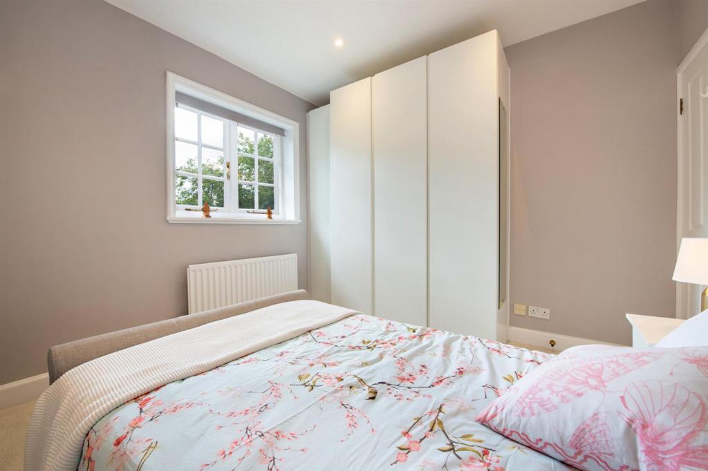 Wildwood-road-hampstead-garden-suburb-nw11