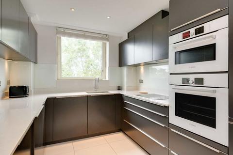 3 bedroom flat to rent, Queens Terrace, London NW8