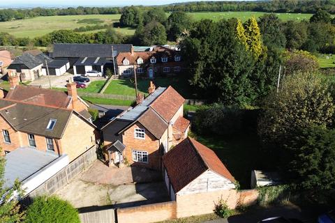 3 bedroom detached house for sale, South Stoke Road, Woodcote, Reading, Oxfordshire, RG8