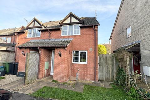 2 bedroom terraced house to rent, Lych Gate Mews, Lydney