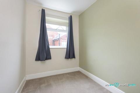 3 bedroom end of terrace house to rent, Meredith Road, Sheffield, S6 4QU