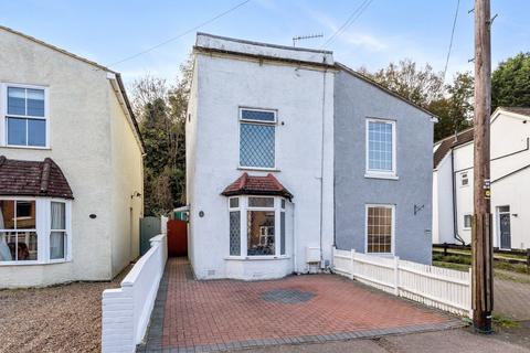 2 bedroom semi-detached house for sale, Garlands Road, Redhill RH1