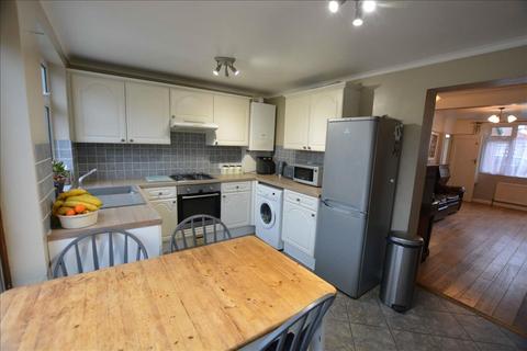 54 Durham Road, Feltham, TW14 0AD