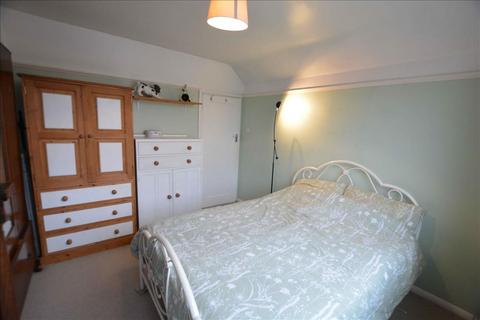 54 Durham Road, Feltham, TW14 0AD