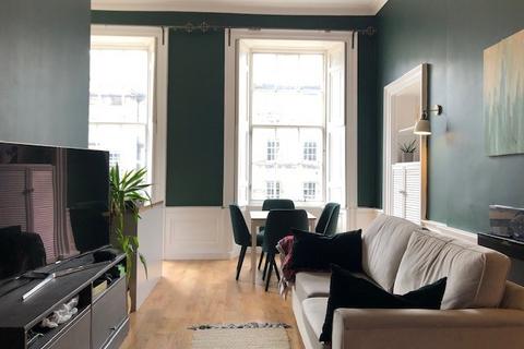 Studio to rent, Howe Street, Edinburgh EH3