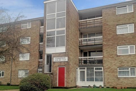 2 bedroom flat for sale, Chidham Close, Havant, Hampshire