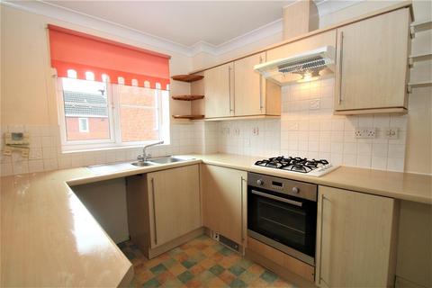 2 bedroom flat to rent, Arlington Road, Walton Cardiff, Tewkesbury