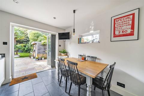143 Summer Road, Thames Ditton, KT7 0QW