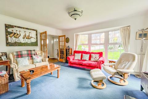 12 Abbots Close, Battle, TN33 0BZ