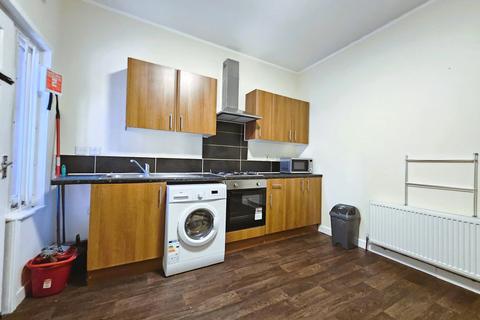 1 bedroom apartment to rent, Sharrowvale Road, Sheffield S11