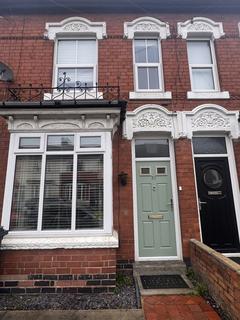 2 bedroom terraced house to rent, Linden Road, Smethwick, B66 4DZ