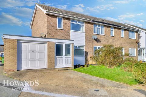 2 bedroom semi-detached house for sale, Catchpole Close, Lowestoft