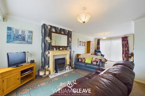 3 bedroom semi-detached house for sale, Ullswater Road, Flintshire CH7