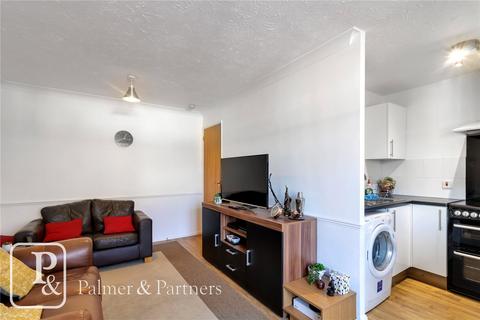 1 bedroom apartment for sale, Avignon Close, Old Heath, Colchester, Essex, CO2