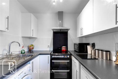 1 bedroom apartment for sale, Avignon Close, Old Heath, Colchester, Essex, CO2