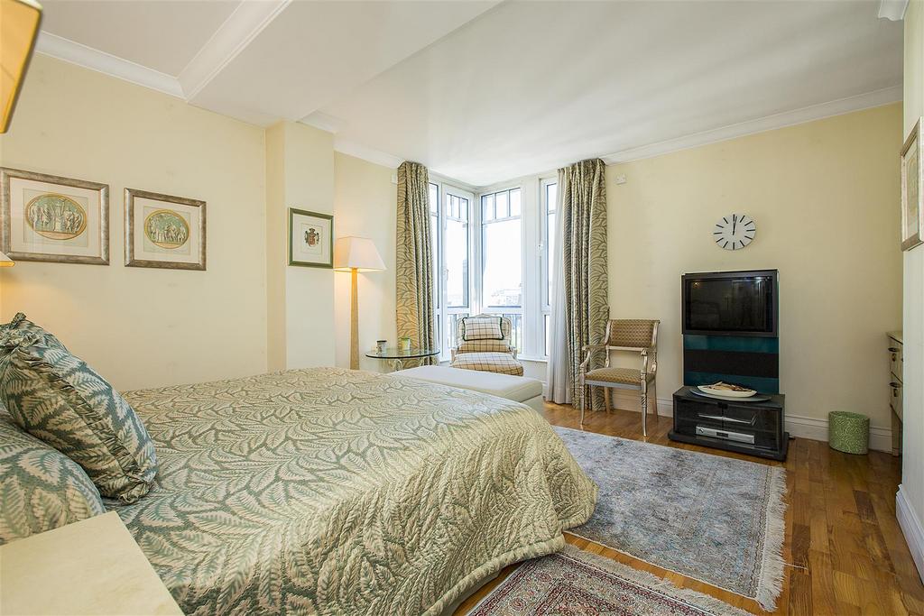 Bedroom.jpg