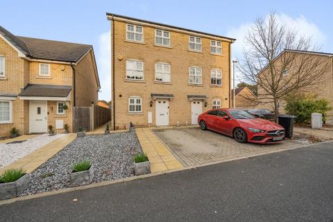 3 bedroom semi-detached house for sale, Hambleton Way, Winnersh, Wokingham