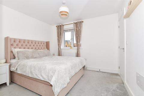 3 bedroom end of terrace house for sale, Bella Rosa Drive, Langley, Maidstone, Kent