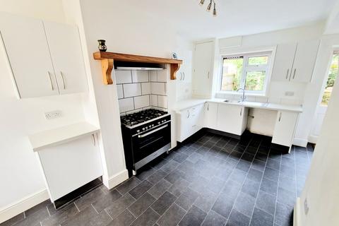 3 bedroom semi-detached house to rent, Langley Avenue, Prestwich, M25