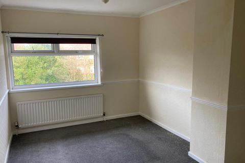 2 bedroom semi-detached house to rent, Lanchester Avenue, Gateshead NE9