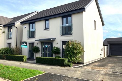 4 bedroom detached house for sale, Parc Ceirw, Cwmrhydyceirw, Swansea