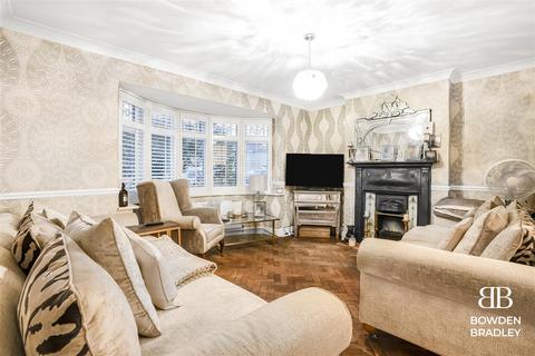43 Anne Way, Ilford, IG6 2RL