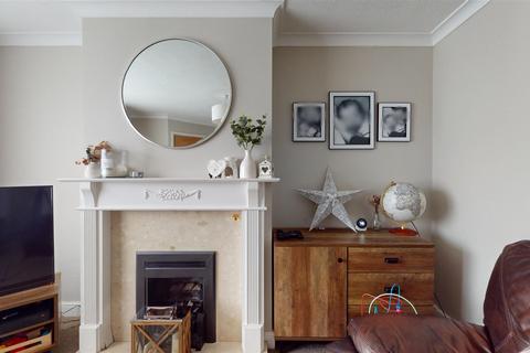 11 Belland Drive, Bristol, BS14 0EQ
