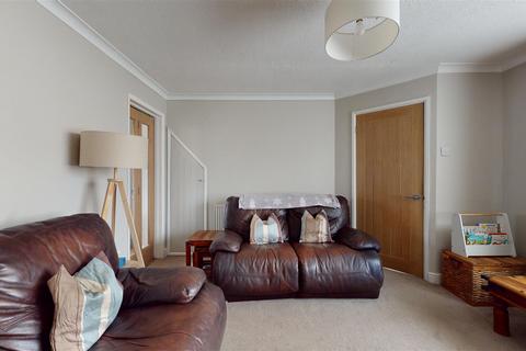 11 Belland Drive, Bristol, BS14 0EQ