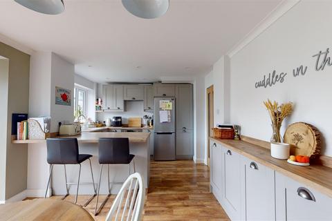 11 Belland Drive, Bristol, BS14 0EQ