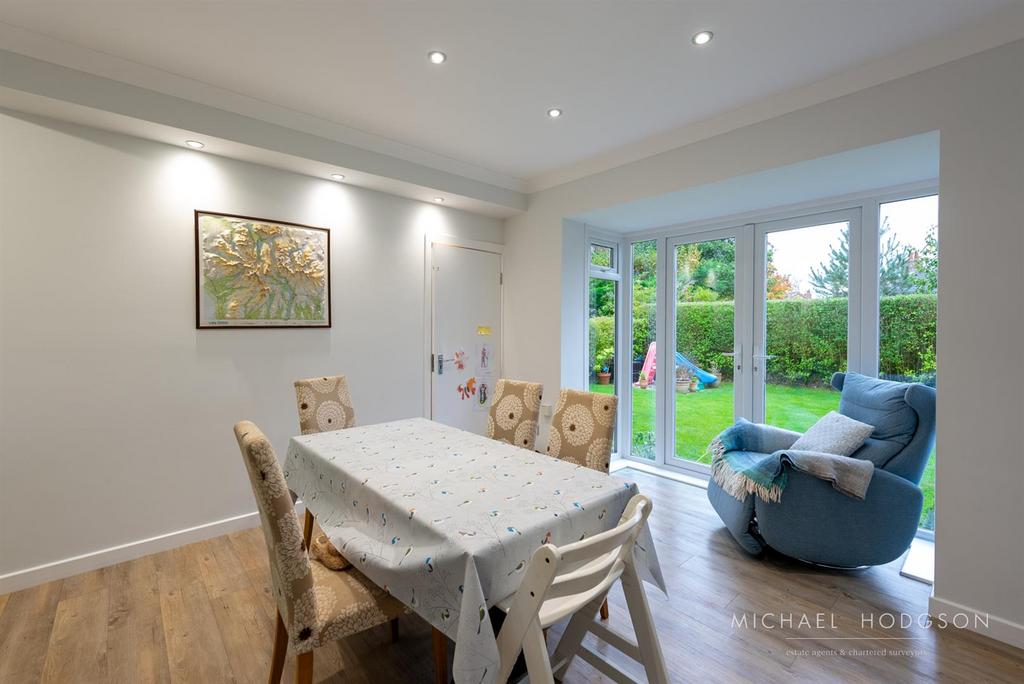 61 Whitburn Road-103.jpg