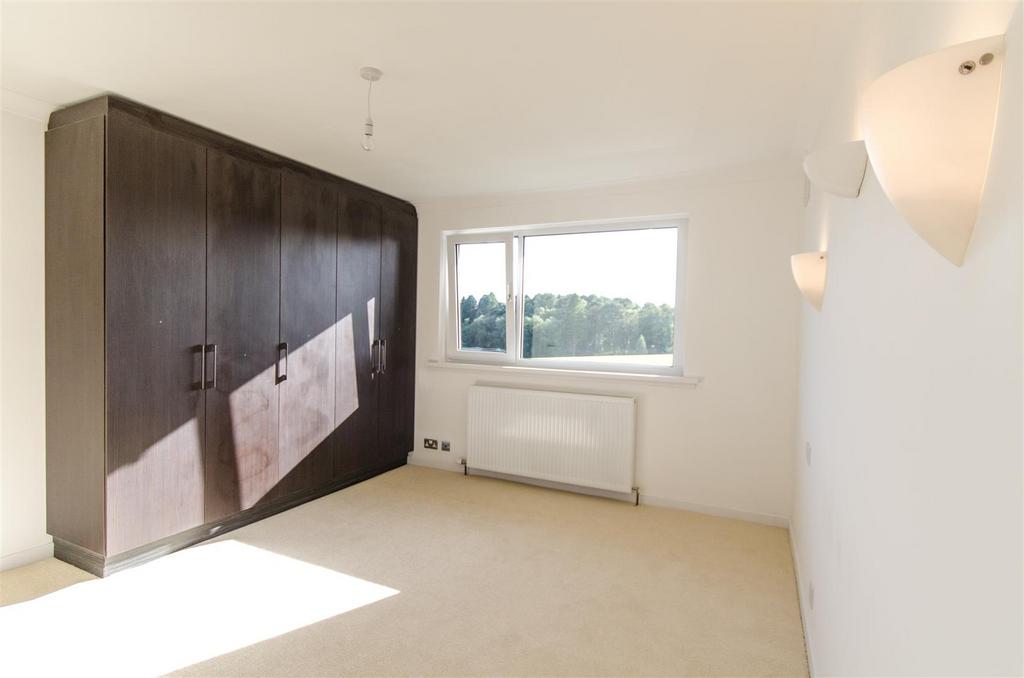 Master Bedroom Milltimber, Aberdeen