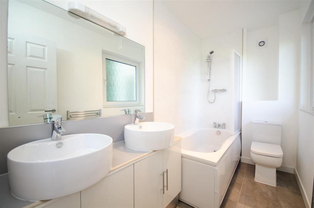 Family Bathroom Milltimber, Aberdeen