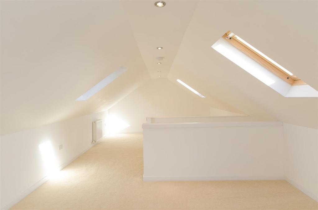 Attic Room Milltimber, Aberdeen