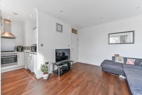 2 bedroom flat for sale, London Road, Thornton Heath, CR7