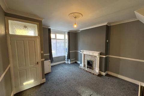 2 bedroom terraced house to rent, Columbia Street, Darlington DL3