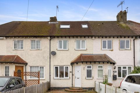 4 bedroom terraced house for sale, Chestnut Road, Horley RH6