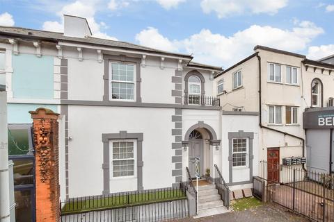 3 bedroom ground floor flat for sale, Manor Road, Wallington, Surrey