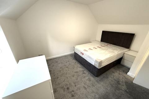 1 bedroom in a house share to rent, Roslin Terrace, City Centre, Aberdeen, AB24