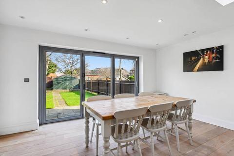 109 Merton Hall Road, London, SW19 3PY