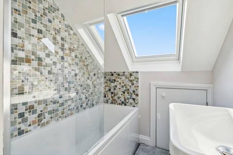 109 Merton Hall Road, London, SW19 3PY