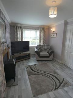 3 bedroom detached house to rent, McCarthy Close Scartho Top