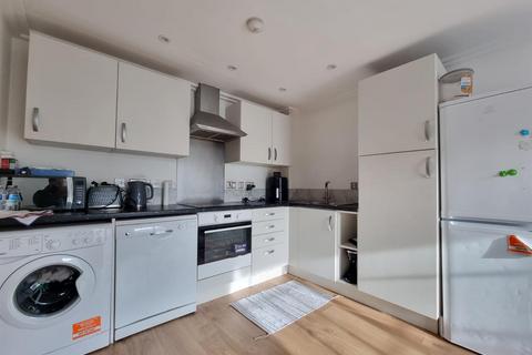 2 bedroom flat for sale, Abbey Road, Barking