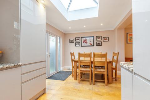 4 bedroom semi-detached house for sale, Berwick Crescent, Sidcup, DA15