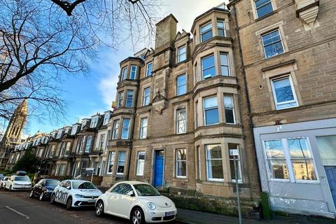 2 bedroom flat to rent, Westhall Gardens, Bruntsfield, Edinburgh, EH10