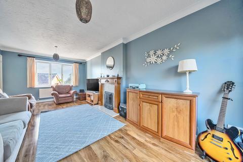 2 Badgers Walk, Undy, Caldicot, NP26 3PS