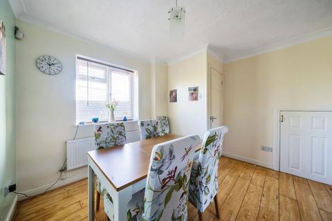 2 Badgers Walk, Undy, Caldicot, NP26 3PS