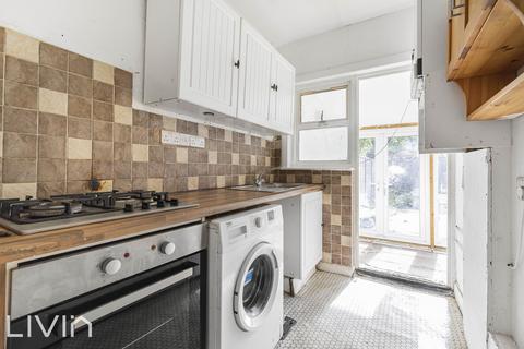 87 Torridge Road, Thornton Heath, CR7 7EZ