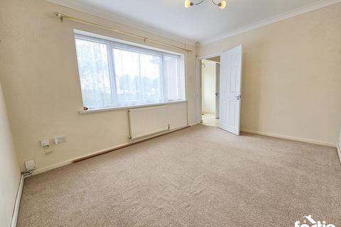42 Ashcroft Crescent, Cardiff, CF5 3RN