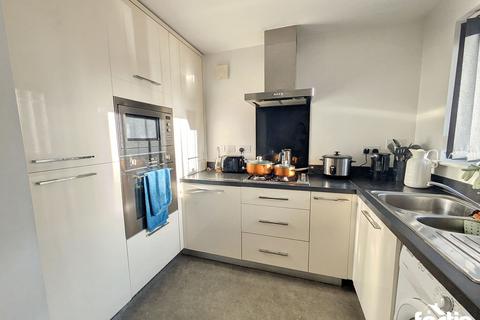 3 bedroom terraced house for sale, Alicia Way, Newport, NP20