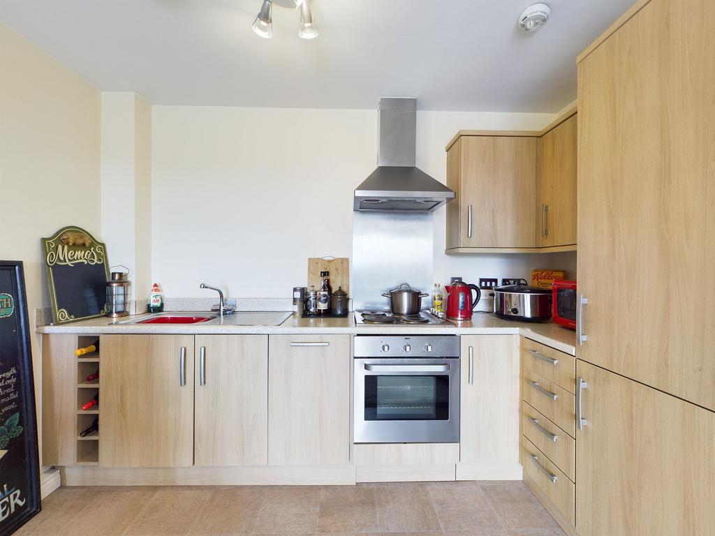 Open Plan Kitchen / Living